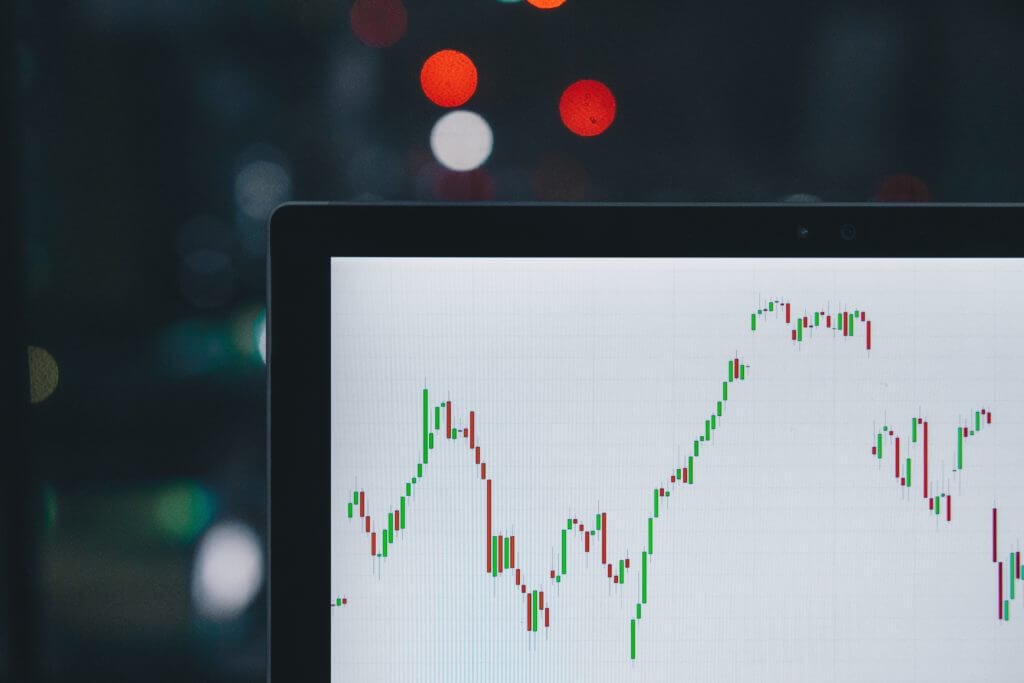 Trading chart on the laptop screen